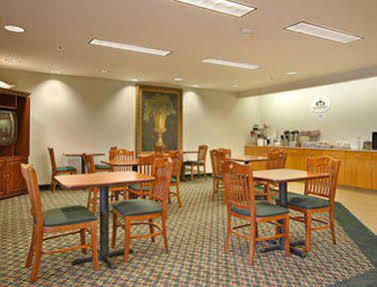 Super 8 By Wyndham Hagerstown/Halfway Area Hotel Exterior foto
